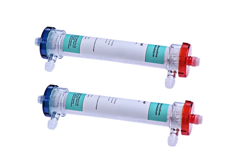 Flux Blood Dialyzer